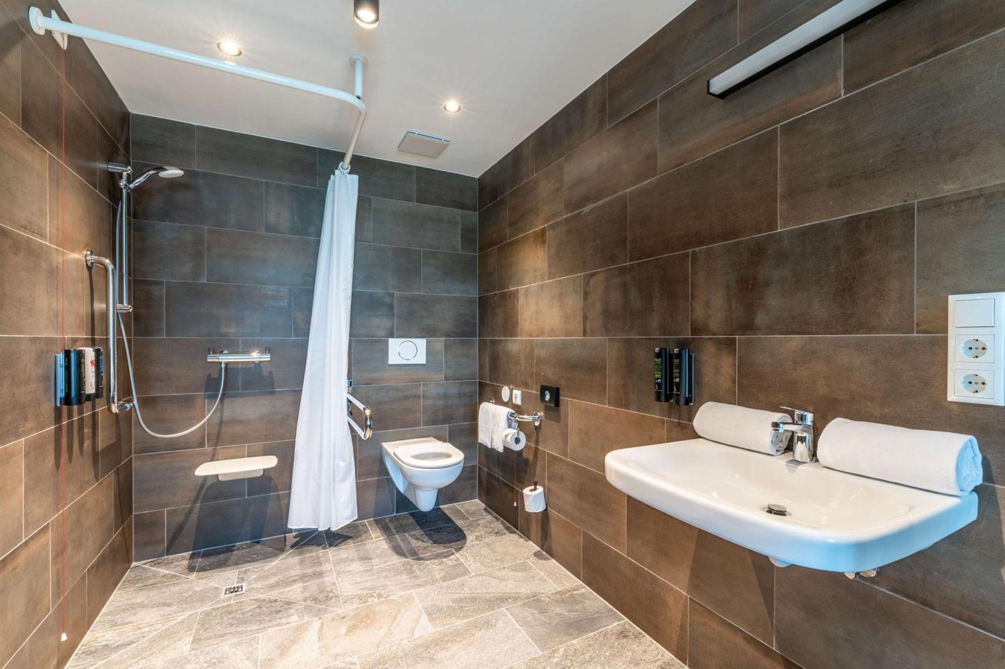 Aiden By Best Western Stadtgut Hotel Steyr - Free Parking Zewnętrze zdjęcie
